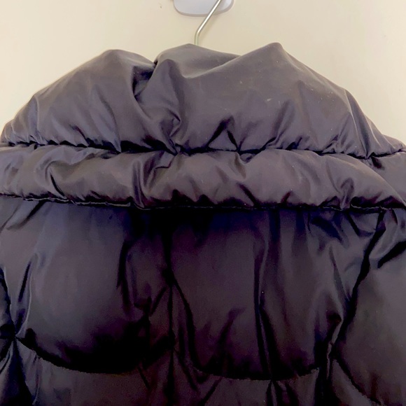 COLE HAAN black puffer coat. Size - see below. - Picture 3 of 8